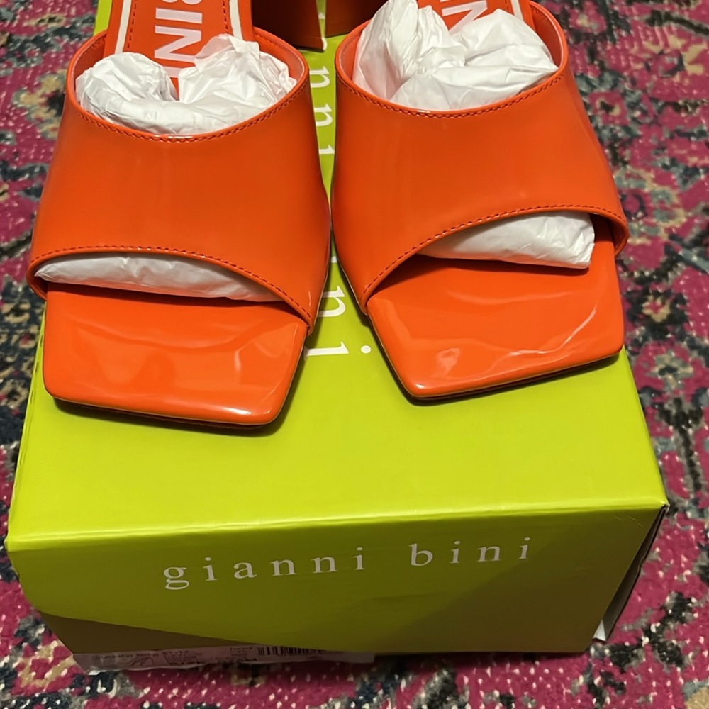 Gianni Bini Caylor Sandal 7.5 - Picture 6 of 6